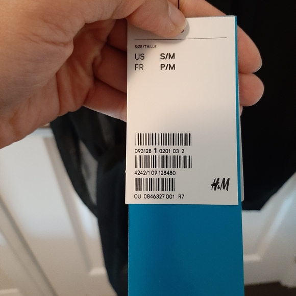 NWT H&M Black Sheer Beach Coverup - Picture 4 of 5